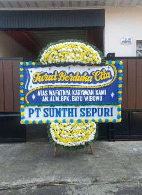 Papan Bunga Duka di Nainggolan